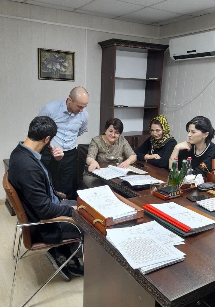 Заседание межведомственной комиссии по рассмотрению вопросов оказания государственной социальной помощи на основании социального контракта.